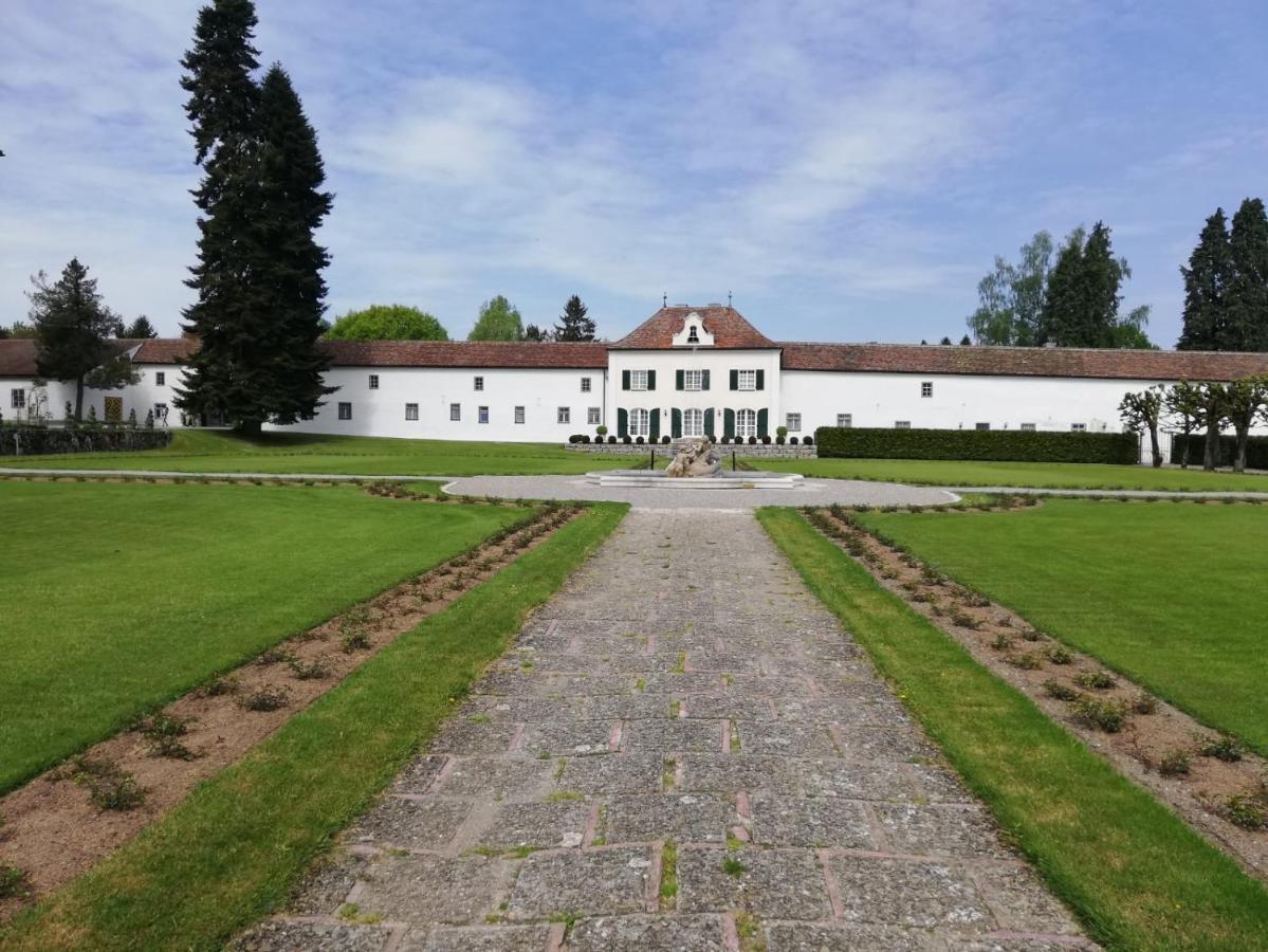 5Sterne Ferienwohnung Im Fachwerk Mit Bergblick In Alleinlage Und Grossem Garten, Infrarotkabine Humberg Exterior photo